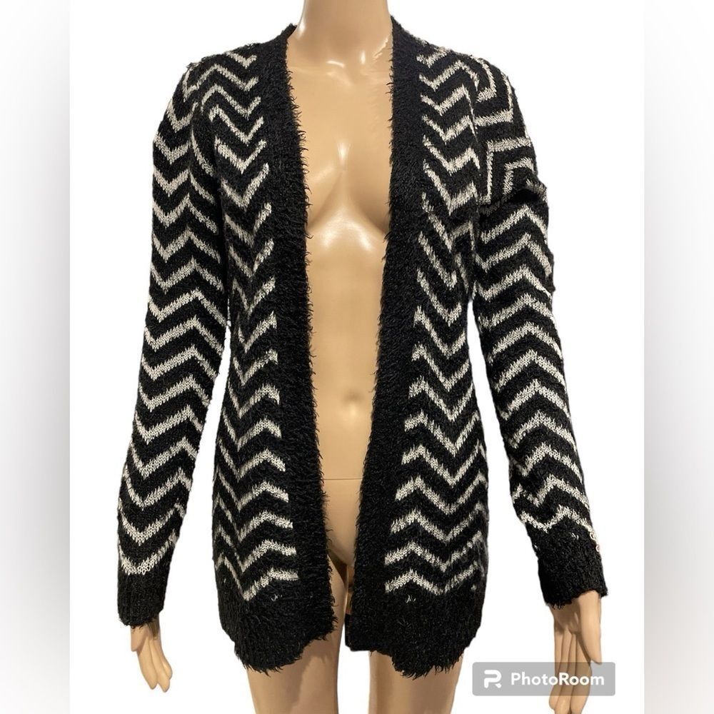 F & F Black and White Chevron Cardigan size M